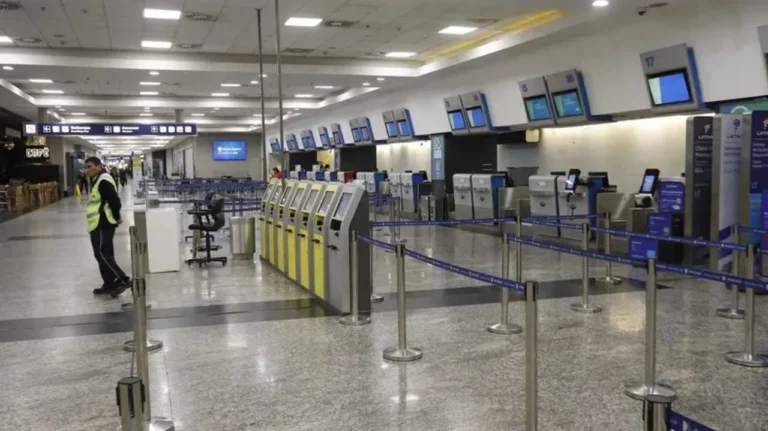 aeropuerto-gente-1