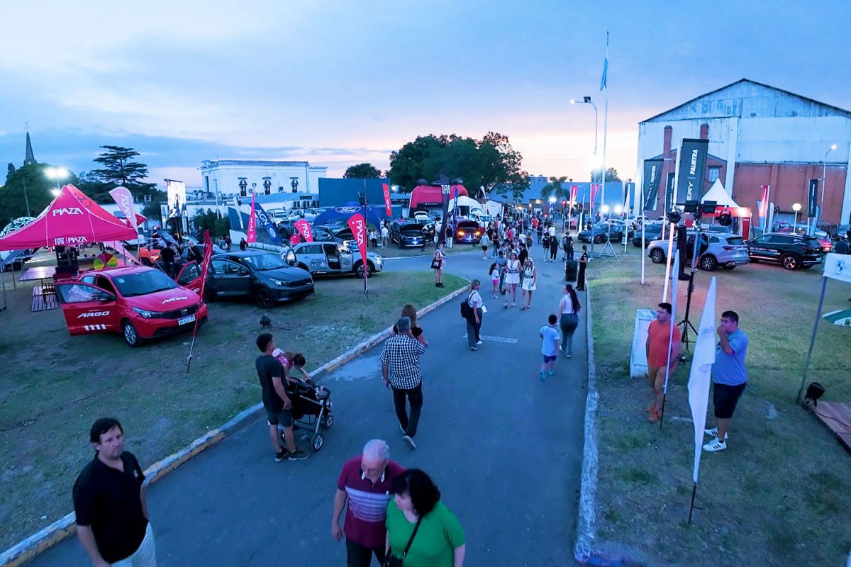 expo-sobre-ruedas-2026-tres-dias-para-vivir-pasion-vehiculos-movilidad-entretenimiento-tucuman-1150280-231521